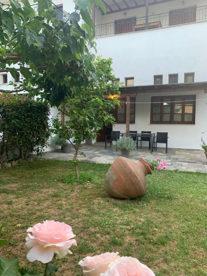 Naiada Apartments Milina Exterior photo